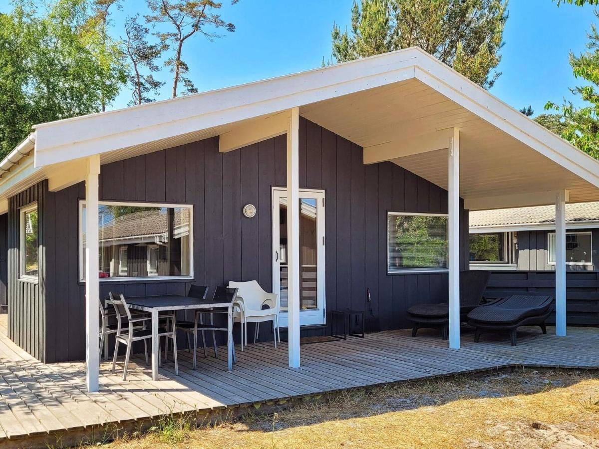 8 Person Holiday Home In Nex Snogebæk 외부 사진